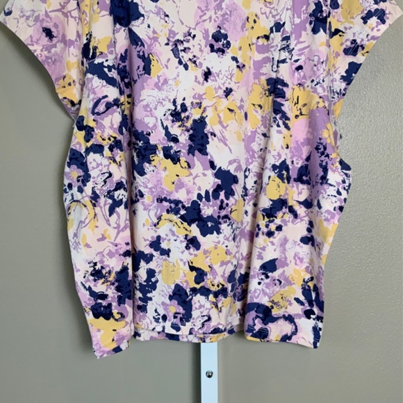 Anthropologie Short-Sleeve Scoop-Neck Tee - Picture 16 of 16